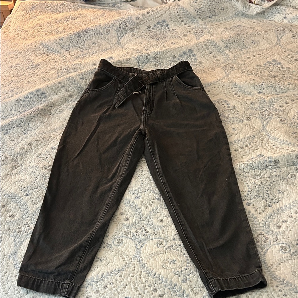 H&M Charcoal black Mom Jeans size 4